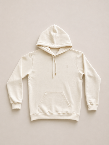 Minimalistyczna bluza hoodie premium w kolorze ecru z praktyczną kieszenią kangurką i regulowanym kapturem. Ponadczasowy fason oraz wysokogatunkowa bawełna zapewniają wygodę i styl na co dzień.